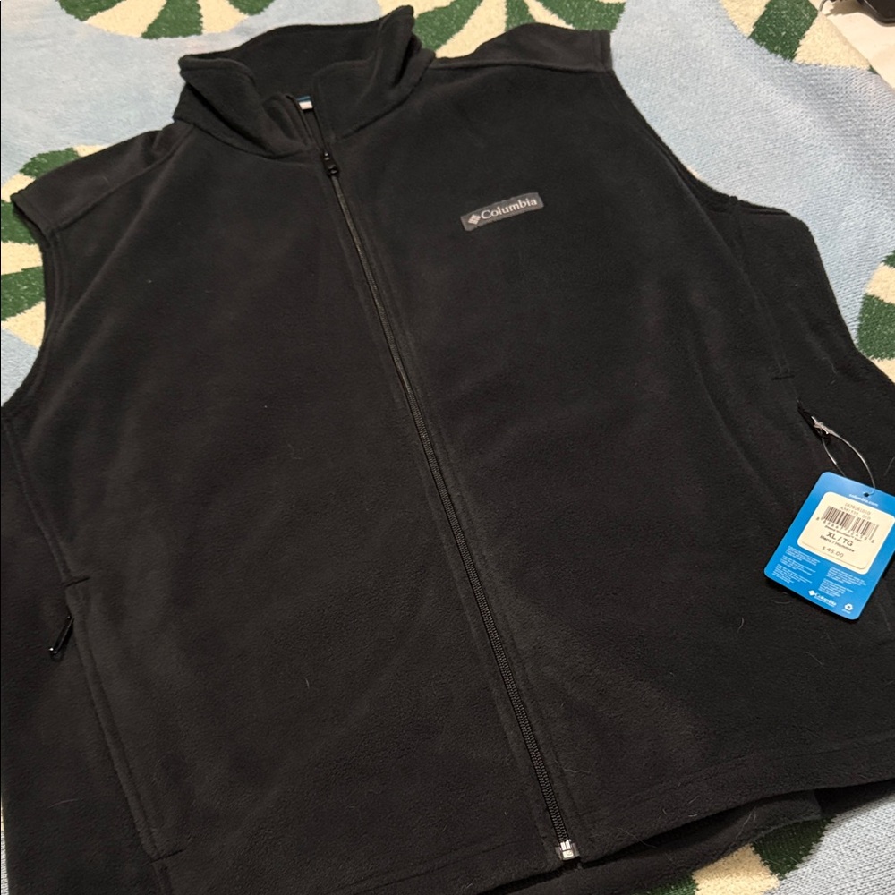 Columbia Black Zip-Up Fleece Vest